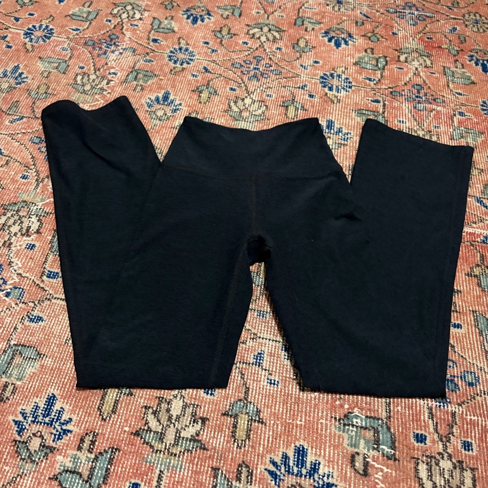 Beyond Yoga Black/Charcoal Leggings